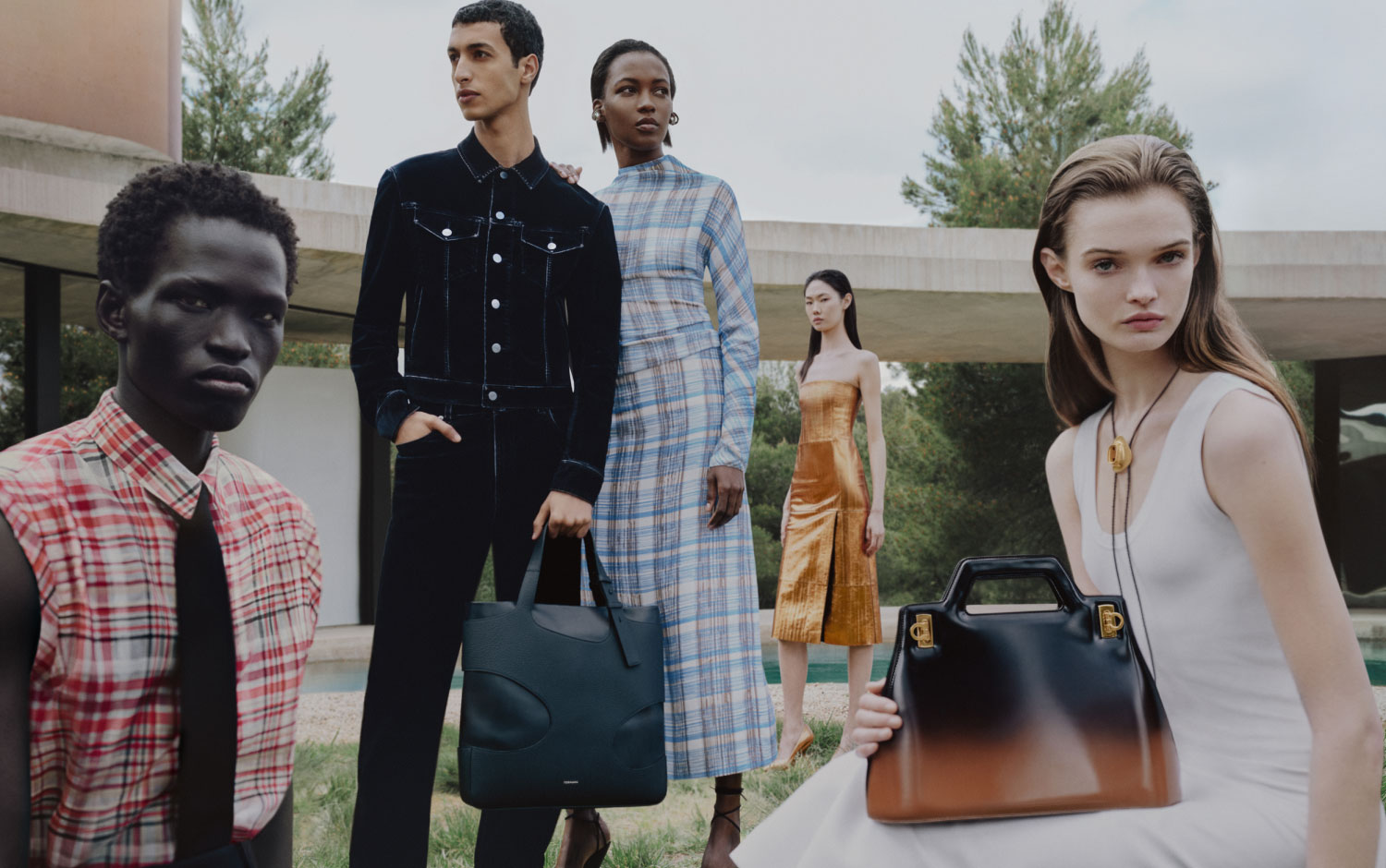 FERRAGAMO 2023早秋系列 清新主張