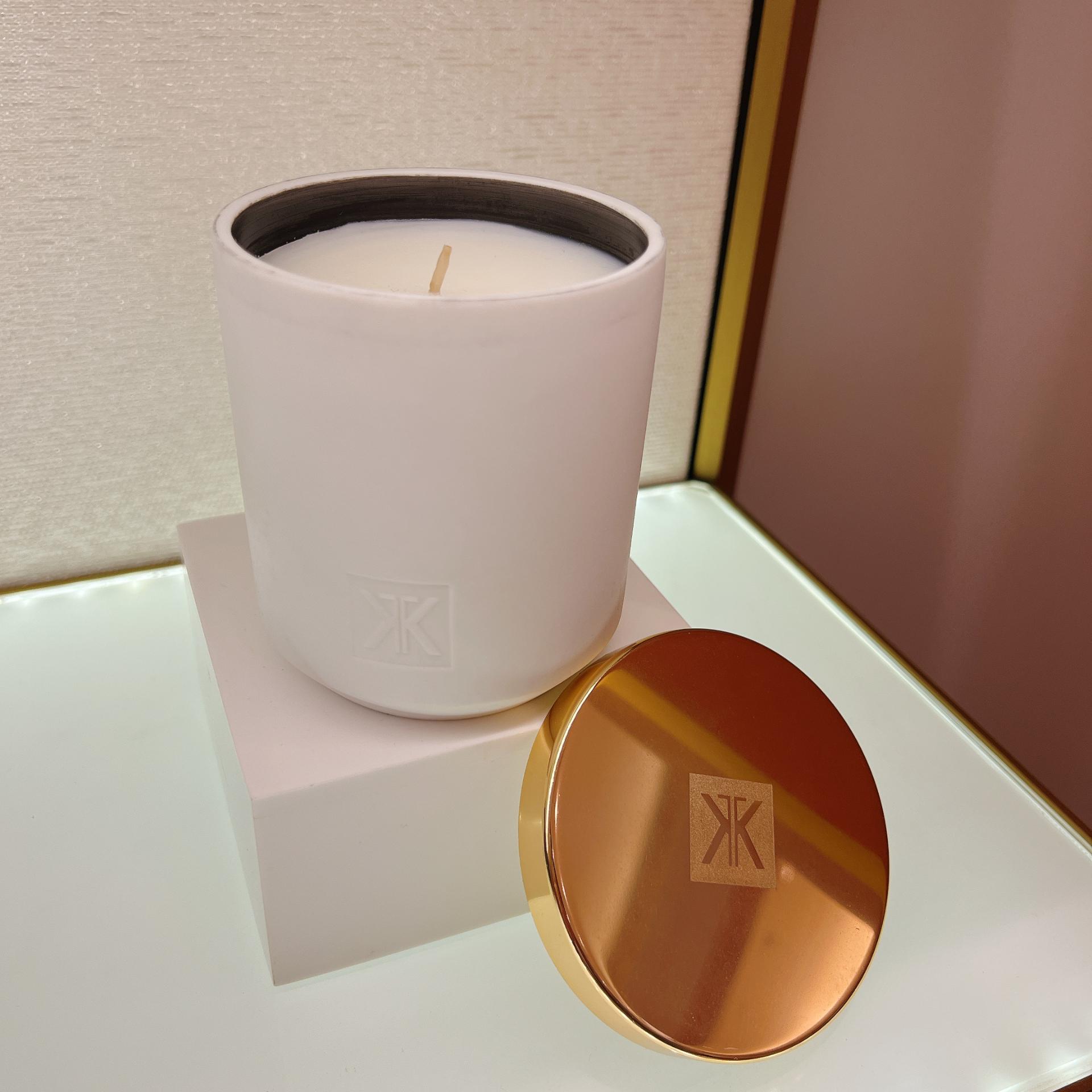 2023 居家香氛蠟燭推薦皇室御用香氛、精品級蠟燭、藝術人文香氛瞬間提升居家氛圍感｜新光三越| 新光百貨首頁| 最新優惠| SKM官方網站