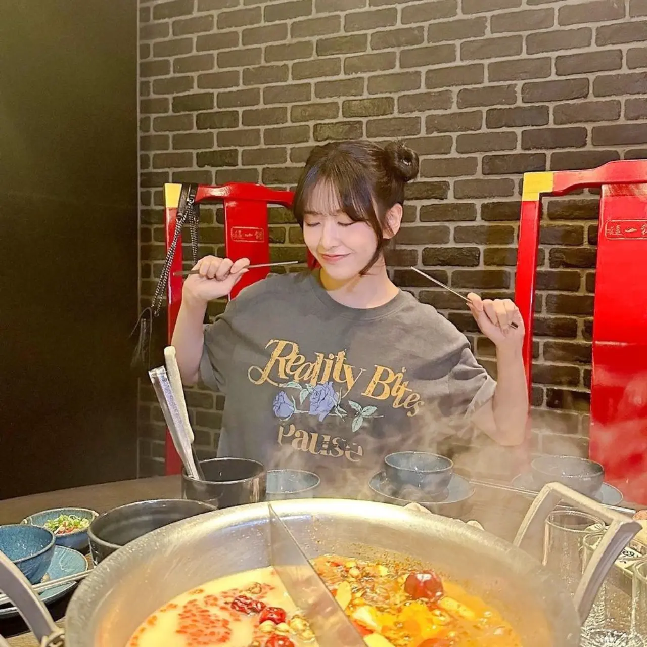 韓星來台必訪麻辣鍋，除了SJ最愛的鼎王，這幾家也要知道！IU、俊昊、IVE 都愛這間，邊佑錫甚至連吃兩間！