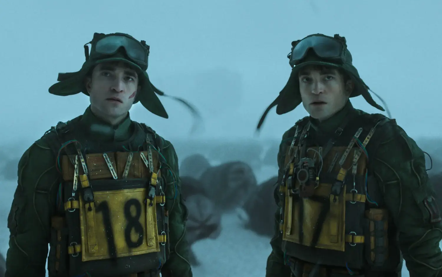 米奇17號-荒诞的重生