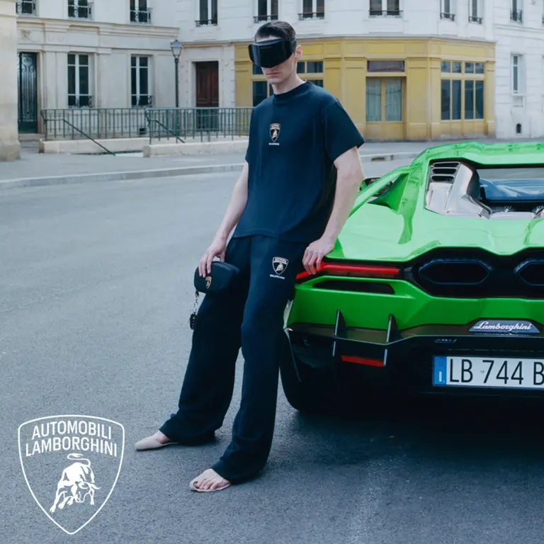 2025秋季最強聯手！「穿」上藍寶堅尼：Balenciaga × Lamborghini 聯名掀起時尚極速革命