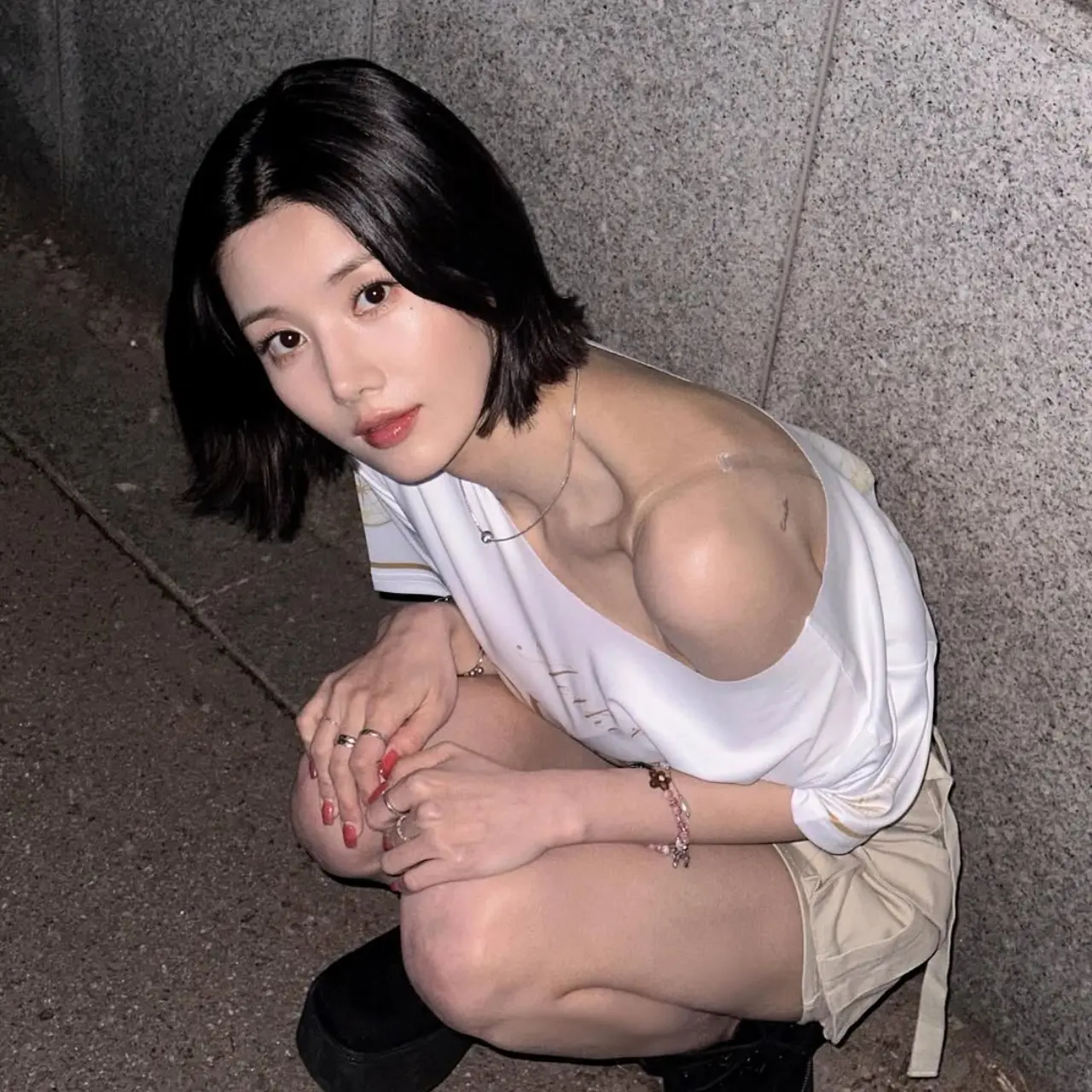 2025韓國女星短髮圖鑑！夏季降溫短髮造型跟著韓星剪就對了：宋慧喬、田小娟還有權恩妃等人短髮都好好看…