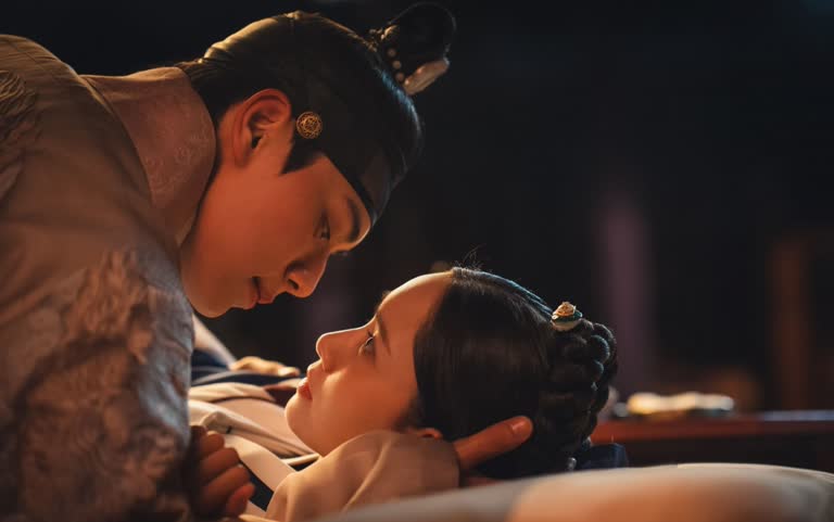 Netflix韓劇《暴君的廚師》爆紅幕後故事曝光！潤娥竟藏有秘密18年，李彩玟MBTI 登熱搜