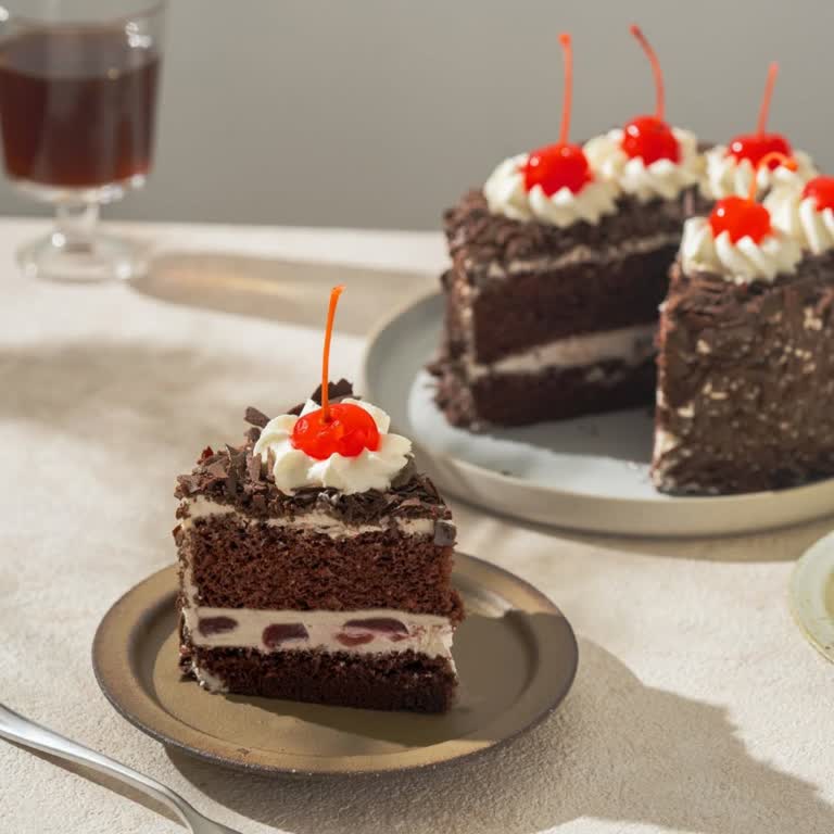 台南首次登場！台北人的記憶，紅葉蛋糕與CREAM Co. 同步快閃亮相，經典黑森林、雲朵達克瓦茲...還有心型蛋糕！ 