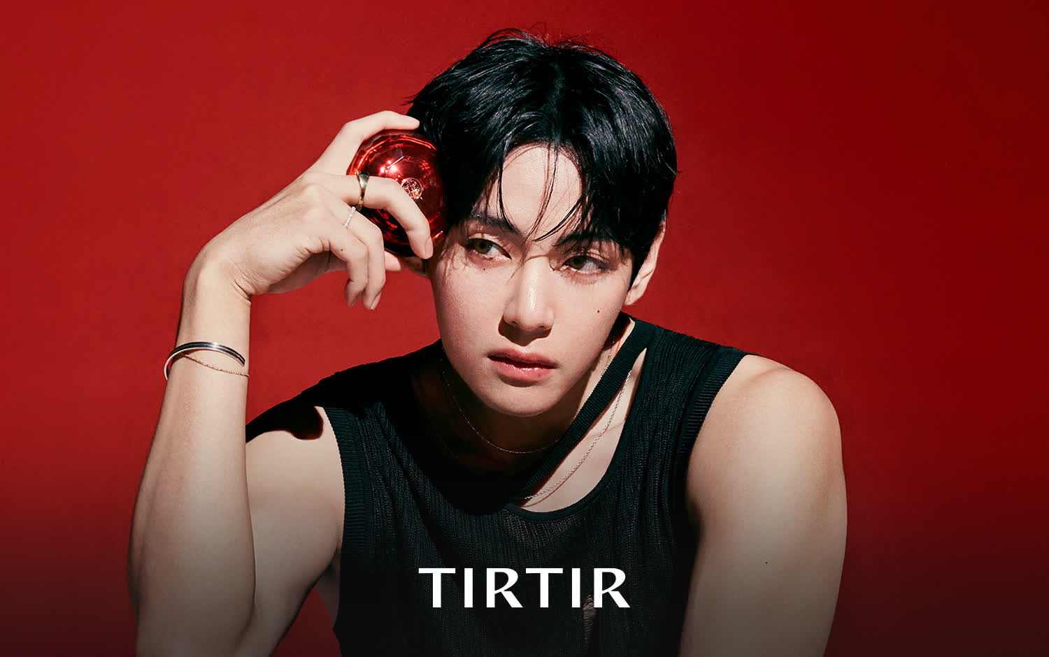 現代百貨POP-UP STORE｜輕鬆打造 BTS V 同款光澤肌！TIRTIR 首度快閃登台！