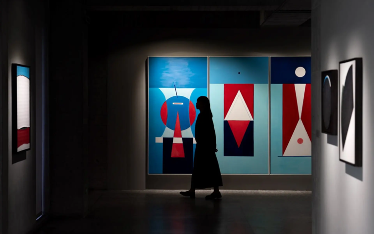 藝術迷必收！2026一月必看展覽：奈良美智攝影展、重量級特展《埃及之王：法老》...北中南藝術展一次看！