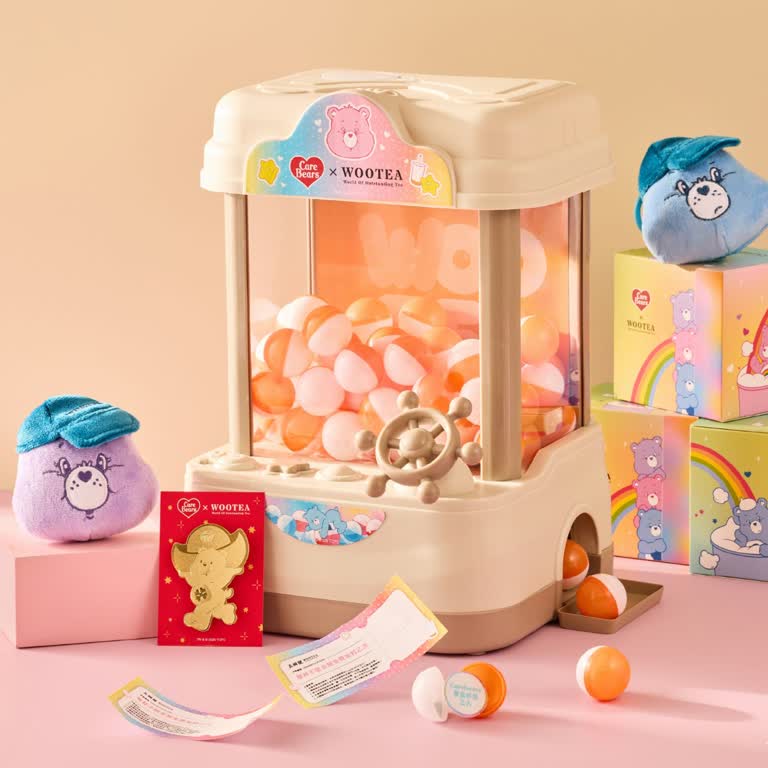 手搖界的可愛暴擊！五桐號 Care Bears御守&發財金必收、CoCo 攜手美樂蒂祭出最愛草莓飲、龜記跨界聯名LABUBU，夢幻周邊一次收！