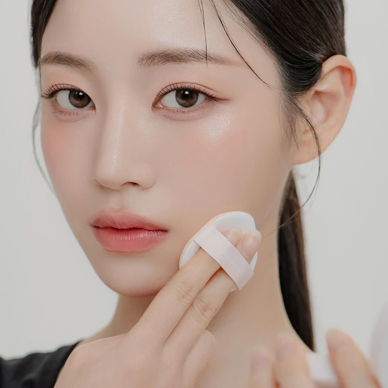 專業彩妝師手把手親授！教科書級氣墊粉餅使用秘訣 意外簡單的6要點讓妝感大升級