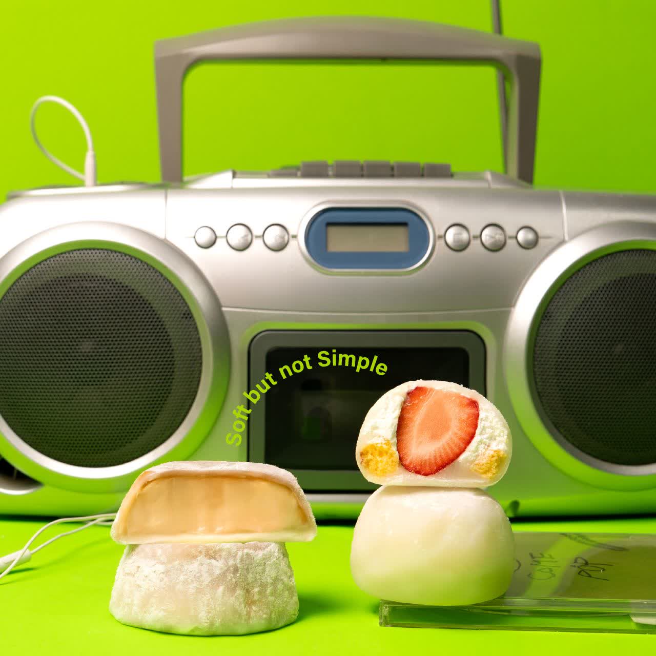 新的爆紅排隊甜點！COMEPOP包入整顆布丁的布丁大福、草莓大福，一個月限時開吃！