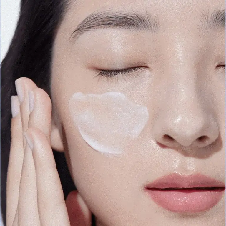 不做醫美也能養出天生好皮膚！高機能保養「用對才有效」，這3件事最容易翻車