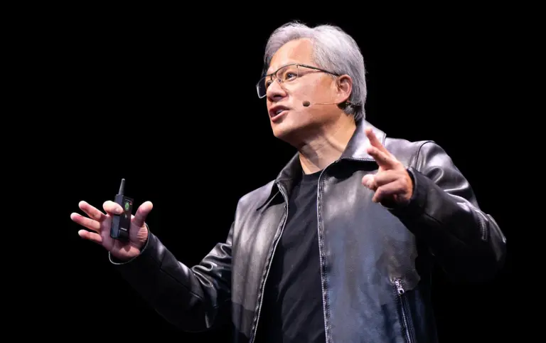 從洗碗工到AI帝國之王：黃仁勳7句金句，顛覆對「成功」的定義，看完不再內耗！