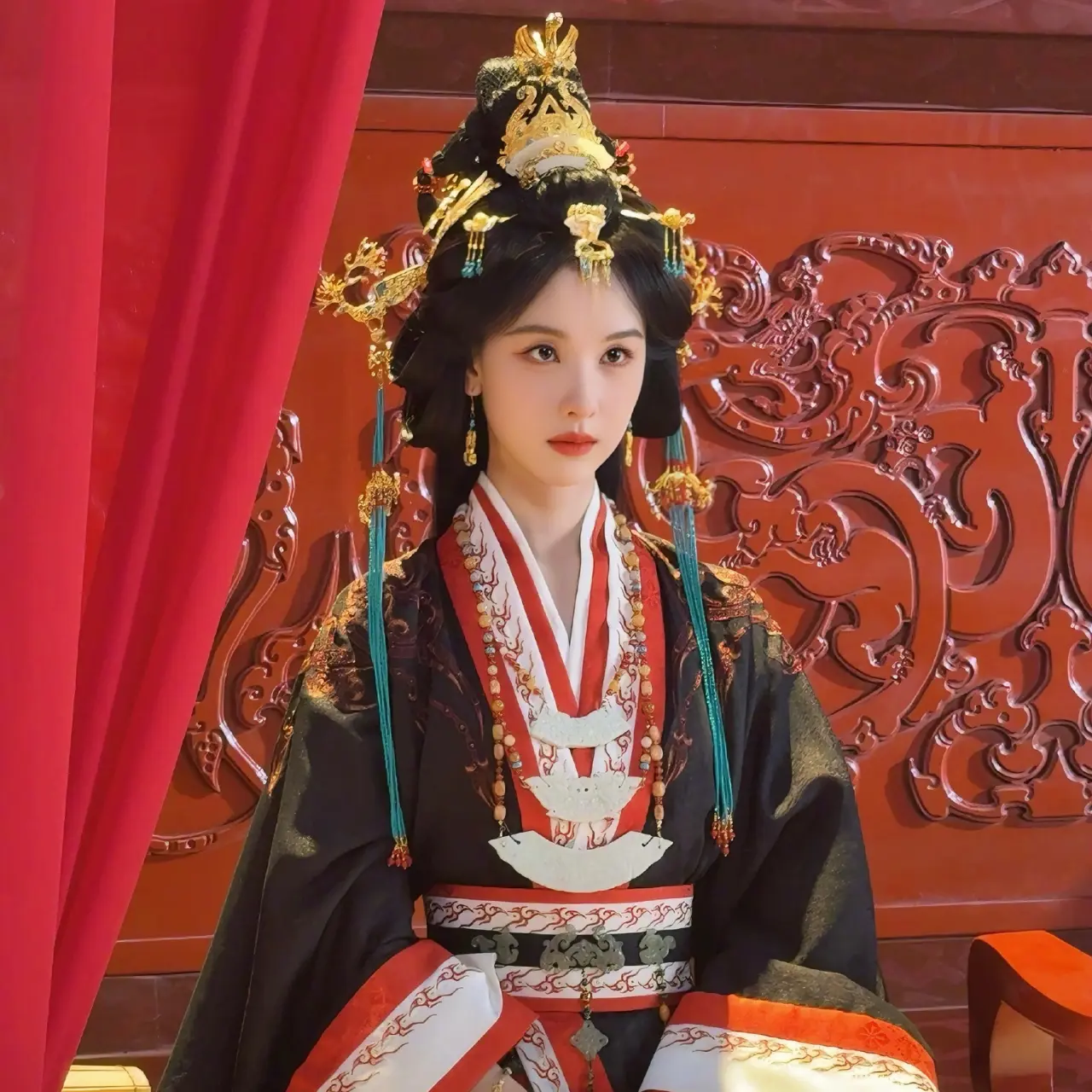 《翹楚》陳都靈凍齡關鍵曝光！32歲仍像少女，公開防曬、飲食與運動保養秘訣，初戀感顏值養成必看
