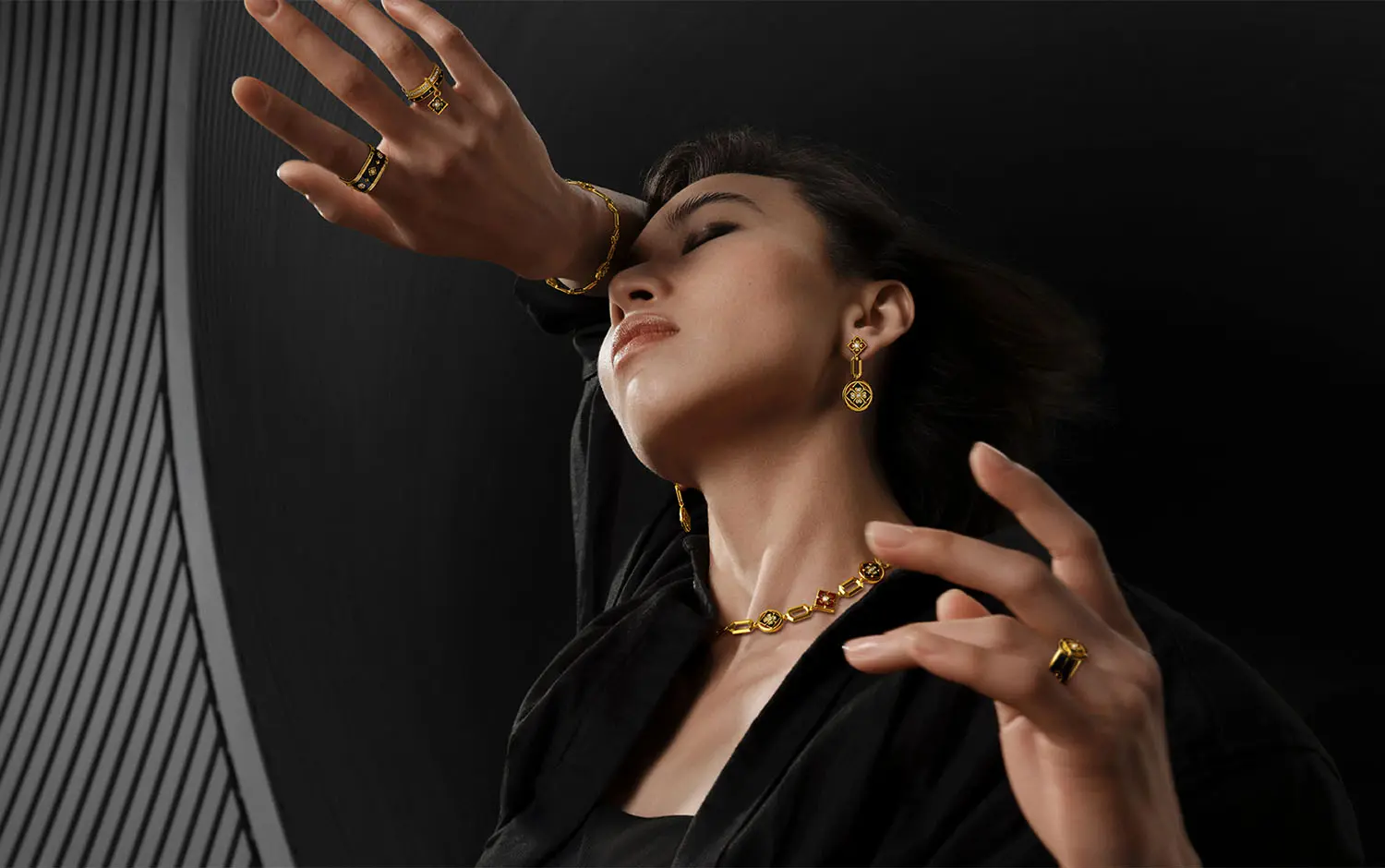 Chow Tai Fook推出全新DAWN系列：映見真我，自在生長